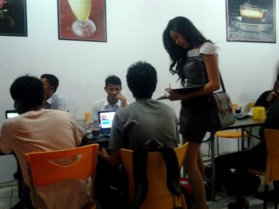hal-hal yang dilakuin kalo lagi di tongkrongan gan