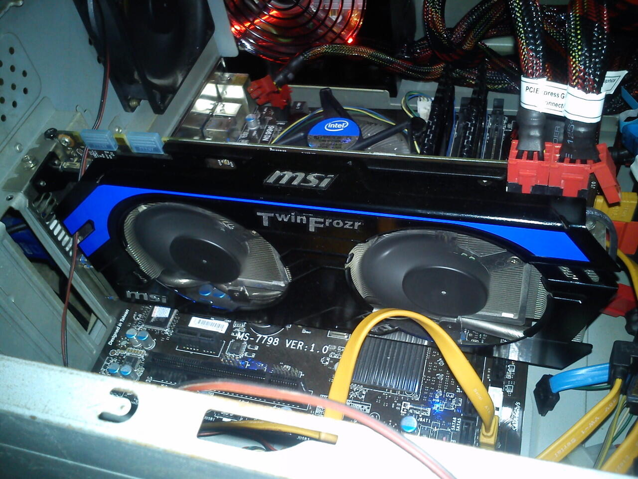 Phenom II X4 965be