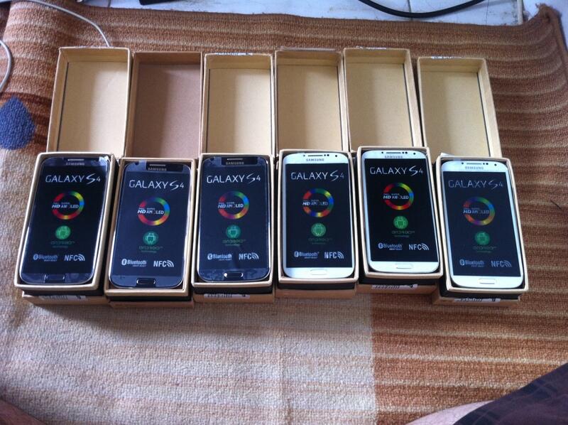 Samsung Galaxy S4 SuperKing 5" Kamera 13MP, Gorilla Glass, All Sensor Aktif, Bandung