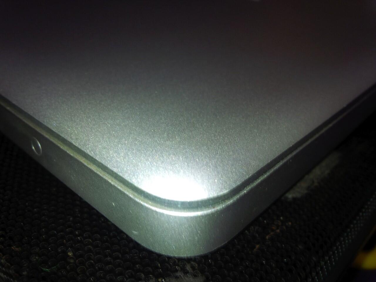 jual macbook pro 13" lengkap murah core i7 2,7ghz