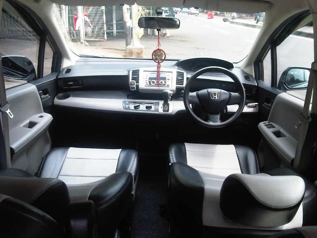 HONDA FREED SD AT 2010 ABU METALIK