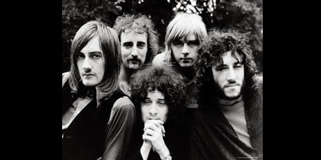 9 Lagu Kutukan Yang Jarang Diketahui Orang