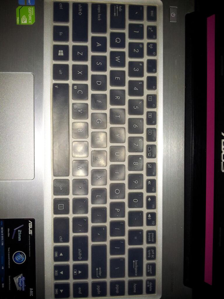 Jual santai ASUS A46C i5 + includ windws 8 + banyak bonus cod Malang