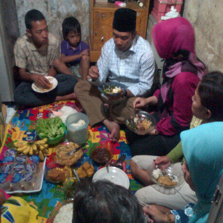 &#91;Inspiratip sekali pemimpin ini&#93; Kisah Janda Miskin 'Diapeli' Wali Kota Ridwan Kamil 