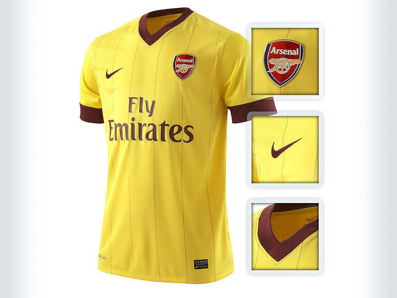 ARSENAL AWAY 2010
