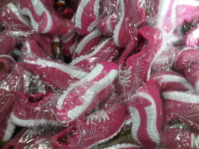NIKE LADIES AIR MAX FULL BOX