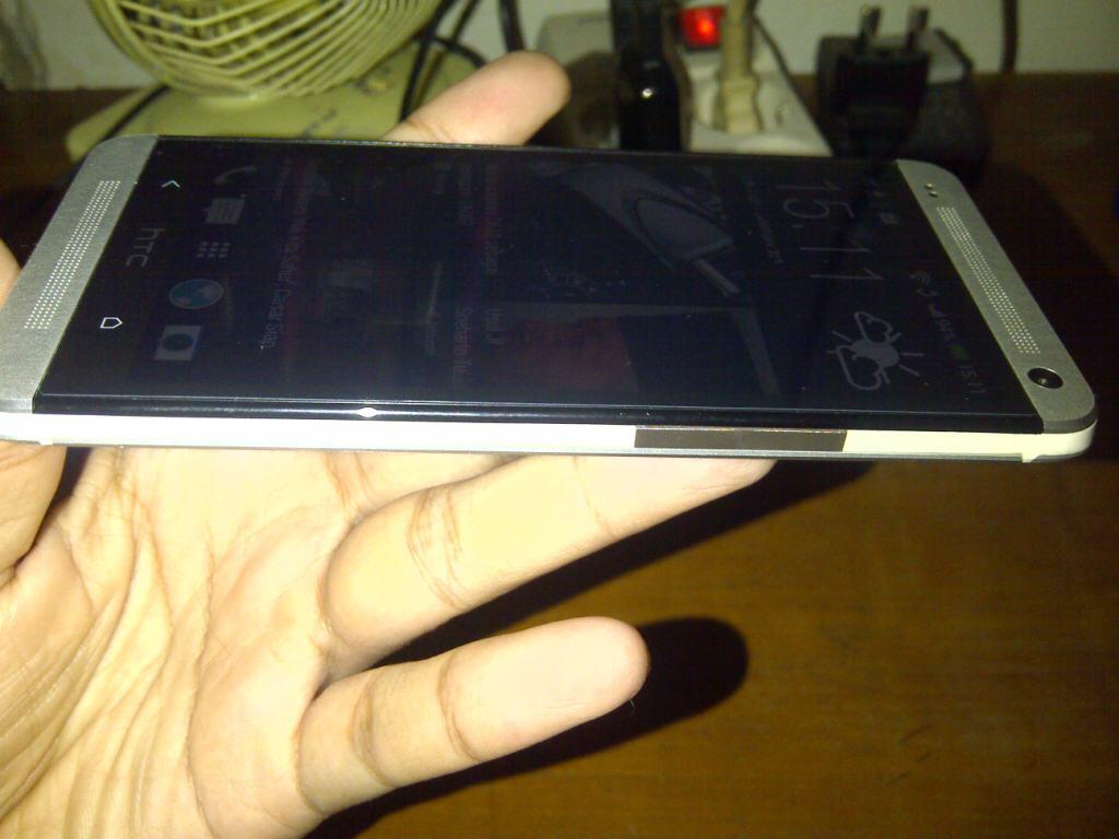Jual santai HTC One 802w dual sim GSM GSM silver