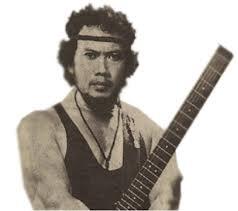 Dilelang untuk Bantu Korban Bencana, Gitar Rhoma Irama Laku Rp 25 Juta
