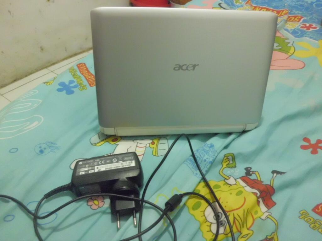 ACER Super N450 1,66 Ghz Batre 4-5 JaM