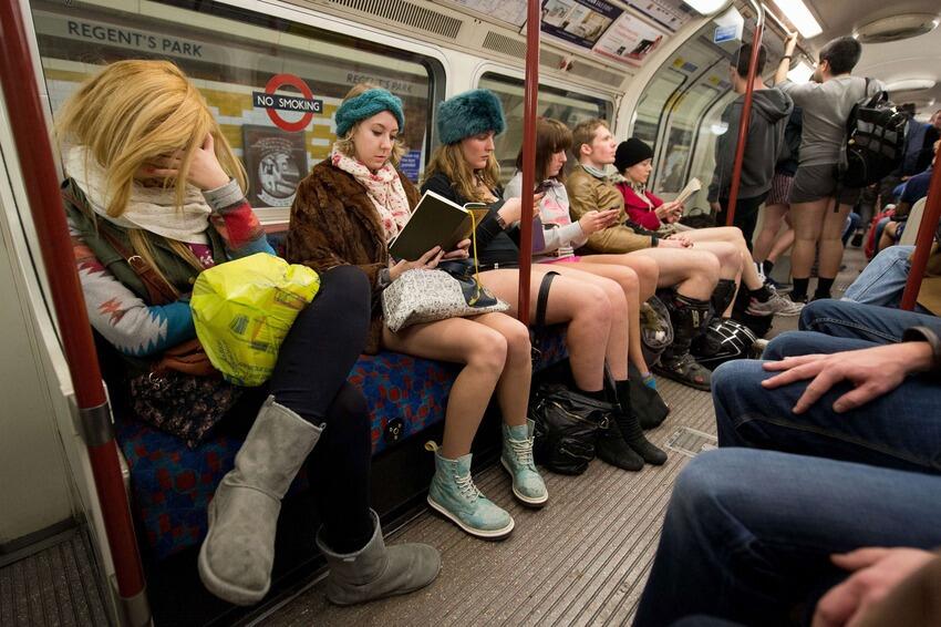 ‘No Pants Subway Ride’atau Hari Tanpa Celana di Subway