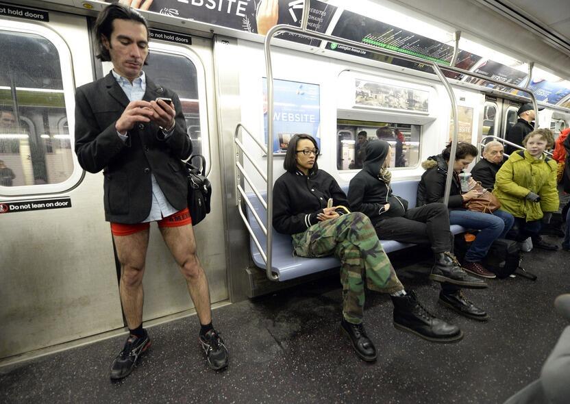 ‘No Pants Subway Ride’atau Hari Tanpa Celana di Subway