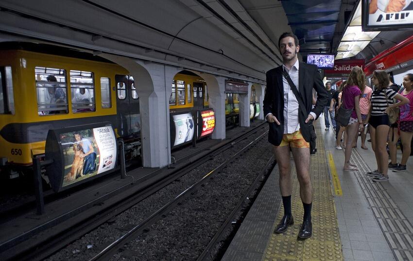 ‘No Pants Subway Ride’atau Hari Tanpa Celana di Subway