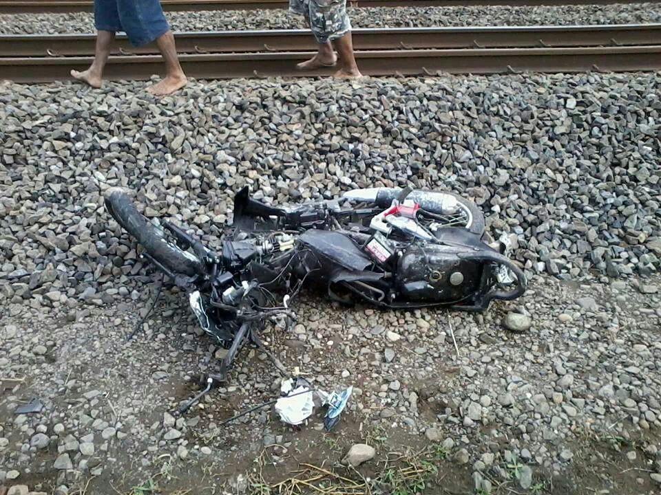 &#91;Update - Lokal&#93; Kecelakaan Kereta Api - Sleman, Yogyakarta
