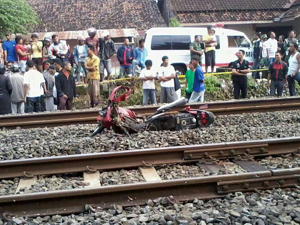 &#91;Update - Lokal&#93; Kecelakaan Kereta Api - Sleman, Yogyakarta