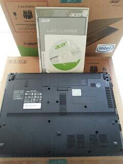 Acer Aspire 4739 Core i3 Fullset Segel Mulus 99%