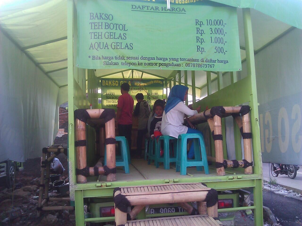 satu lagi nih gan buat penikmat kuliner... BAKSO GILA