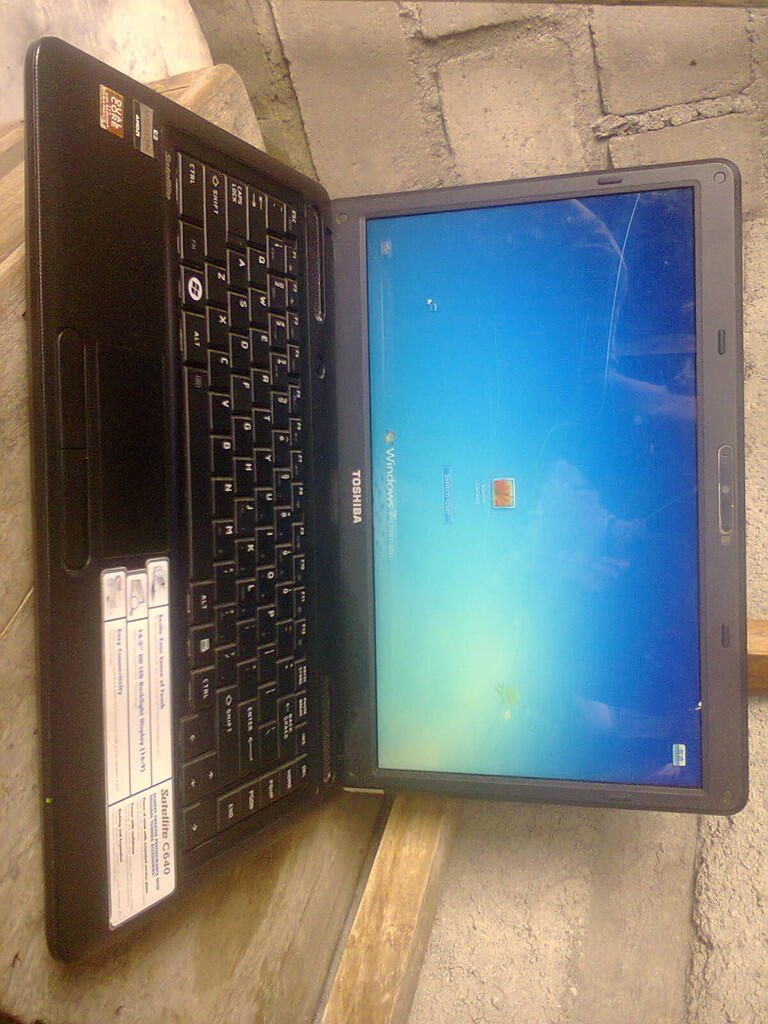 Laptop Toshiba C650