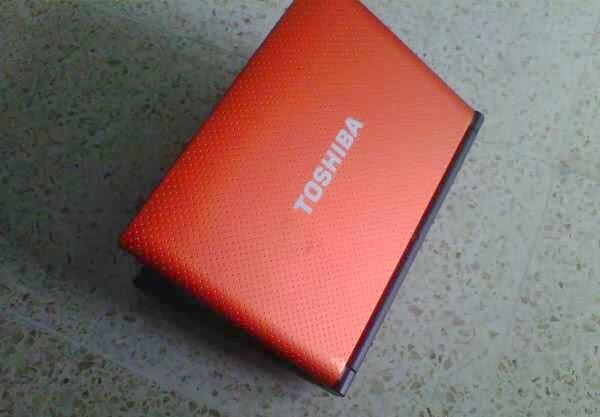 TOSHIBA NB520 ISTIMEWA MALANG