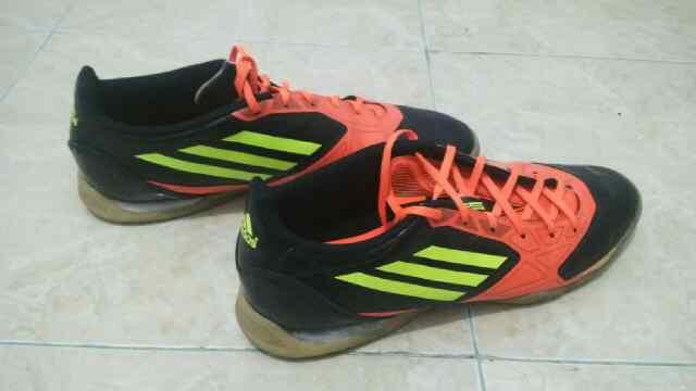 Sepatu Futsal Adidas F50 Ori Hitam-Orange Size 46 Second Seken 2nd