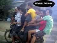 Silahkan msk gan..sdh sy rangkum gmbr2 dan tulisan unik buat agan liat