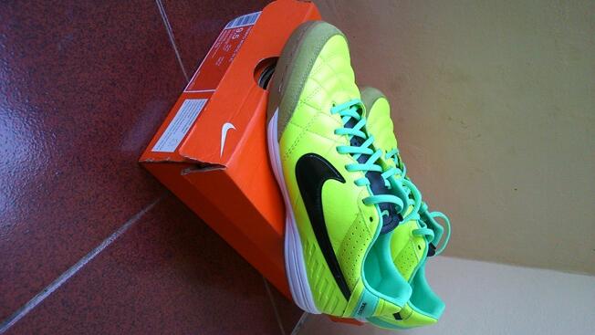 Sepatu Futsal Nike Tiempo Mystic Original Size 43 (9,5) Murah gaannn...