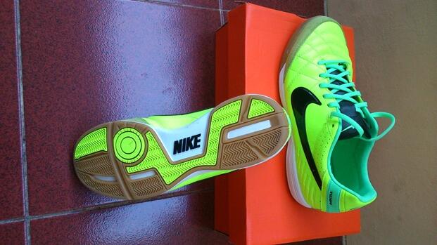 Sepatu Futsal Nike Tiempo Mystic Original Size 43 (9,5) Murah gaannn...