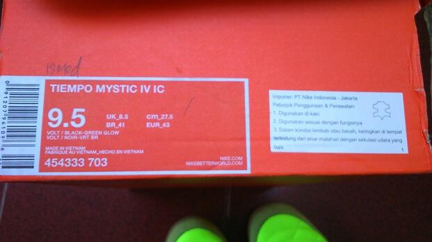 Sepatu Futsal Nike Tiempo Mystic Original Size 43 (9,5) Murah gaannn...