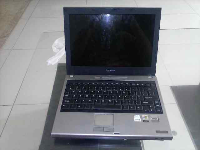 Jual Toshiba Portege M500, kondisi 90%, belum pernah servis
