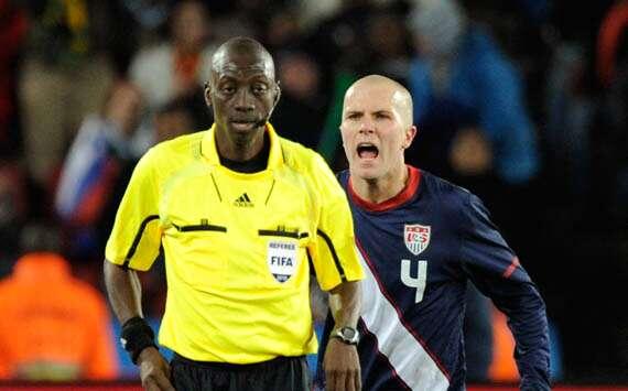 10 Momen Yang Tak Terlupakan Dari Piala Dunia 2010 !