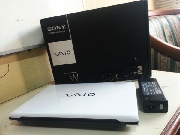 Netbook Gaming SONY VAIO SVE11115E AMD E2-1800 ~ bandung