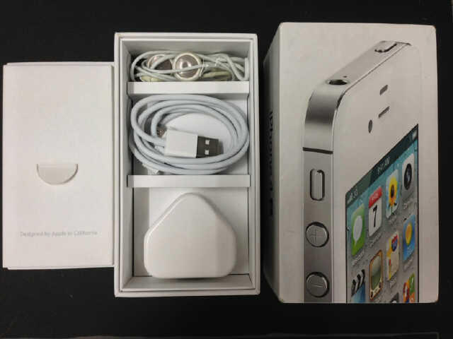 Dijual iphone 4S 16GB White Lengkap