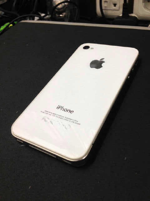 Dijual iphone 4S 16GB White Lengkap