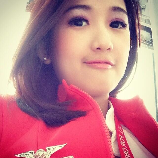 Aneka Foto Selfie Pramugari Cantik Airasia Kaskus 