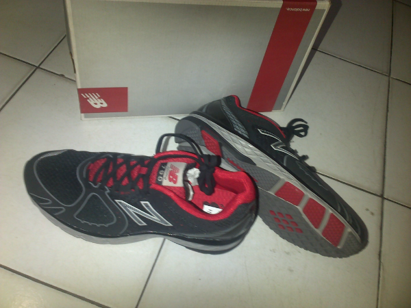 M790BR1-2E mens running NB