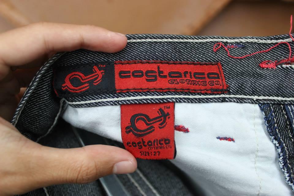 wts celana pendek/short pants denim, model semi hip hop size 27, murmer. SOLO