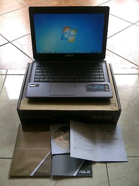 ASUS X45U AMD E450 , RAM 2GB , VGA ATI RADEON , HDD 500GB , FULLSET , GARANSI