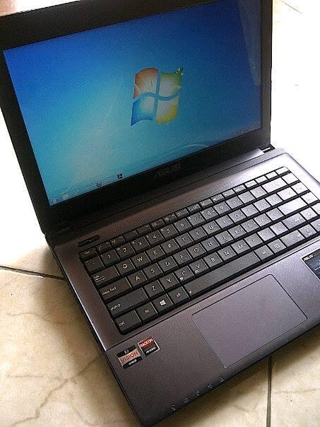ASUS X45U AMD E450 , RAM 2GB , VGA ATI RADEON , HDD 500GB , FULLSET , GARANSI