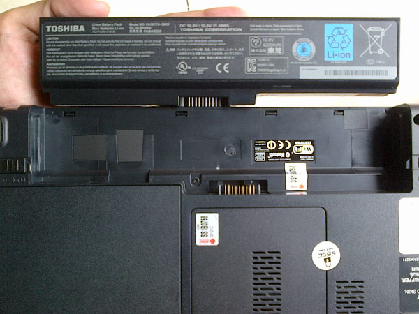 LAPTOP TOSHIBA L745 Core i3-2330M GAMING | 640GB | NVIDIA 1GB | 98% MULUS | SURABAYA
