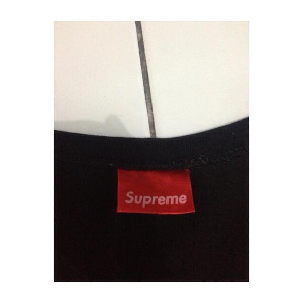 Wts tees supreme, vans t-shirt zara man, H&M, parka dickies