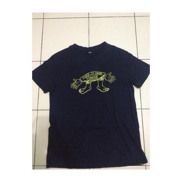 Wts tees supreme, vans t-shirt zara man, H&M, parka dickies