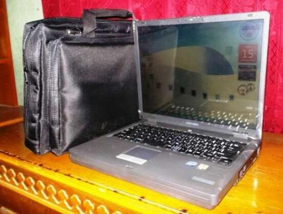 Laptop Toshiba Dynabook Satelite J72