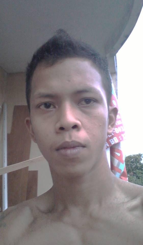 mohon bantuannya untuk menemukan maling ini...