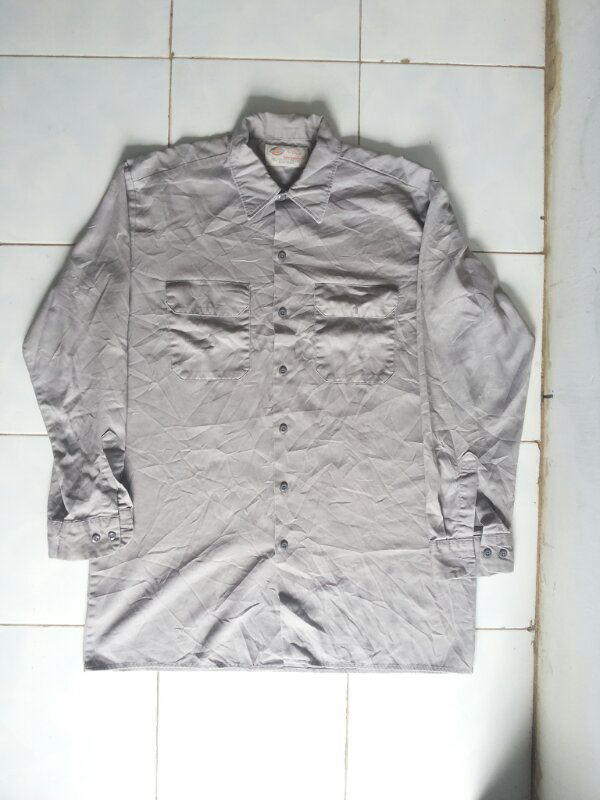 for sale uniqlo,dickies,supreme