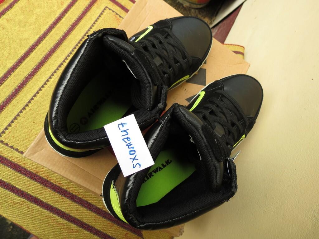 Terjual Jual Airwalk  Larren Sepatu  Tinggi  Desain Old 