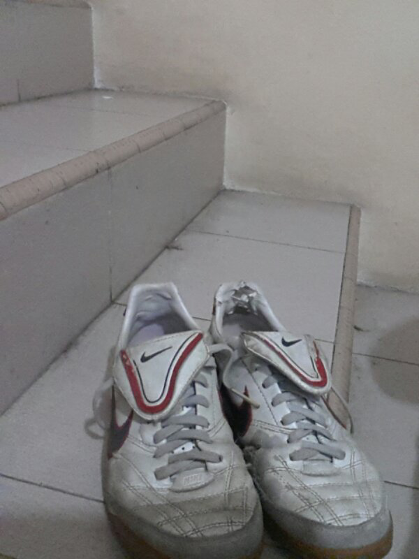 jual sepatu futsal tiempo mystic warna putih ukuran 41 ori