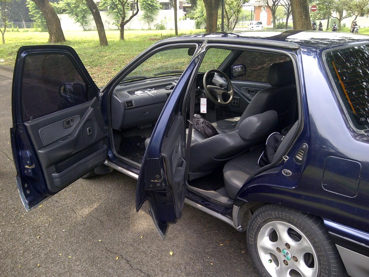 Daihatsu Charade Classy pro 1996