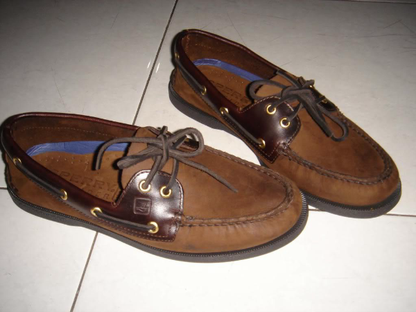 sperry top sider sahara MEN original. no box