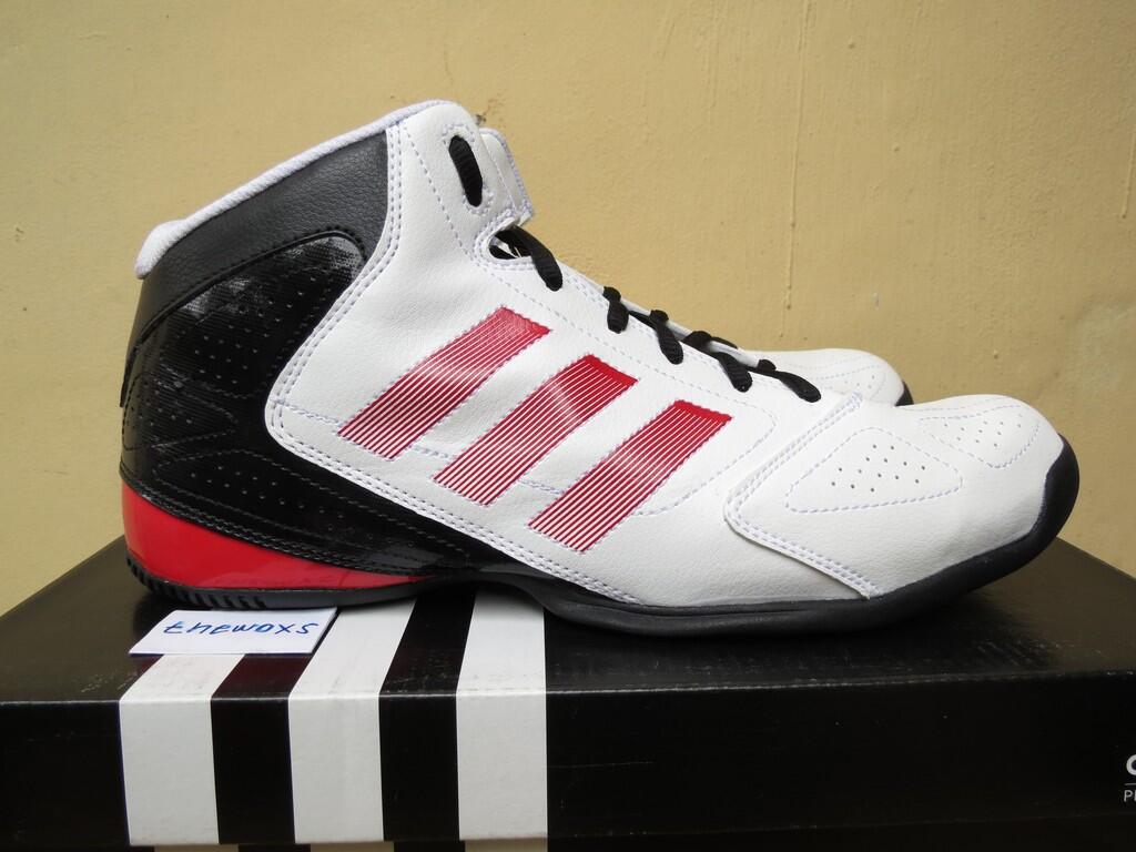 Sepatu Basket Jual Online: Panduan Lengkap Memilih dan Membeli Sepatu Basket yang Tepat