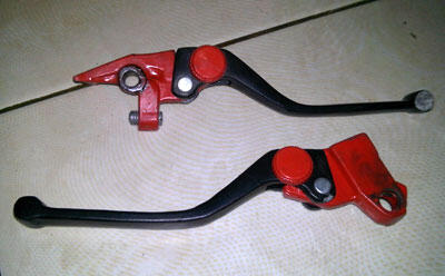 Jual Part Bekas Motor Tiger (ban,knalpot,handle,step dll) Murah aja.