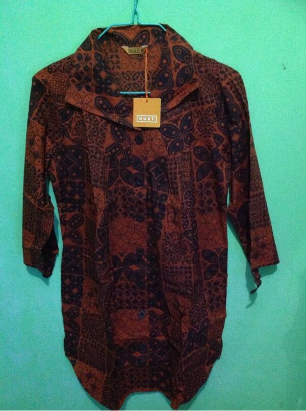 SALEEEEEE 50%.....ngabisin stock nih....GRab it fast sista :)